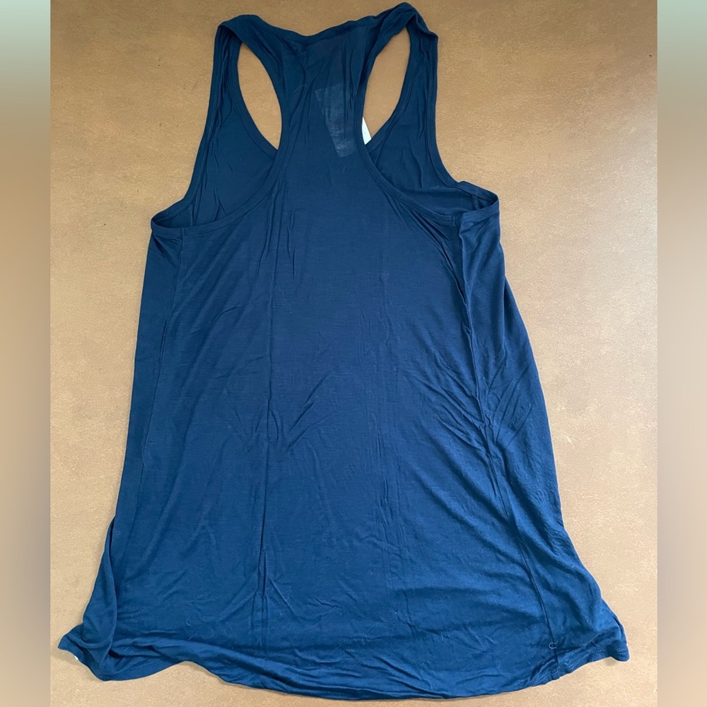 Joe Fresh light weight racerback tank top size Small- navy blue NWT - Picture 2 of 3